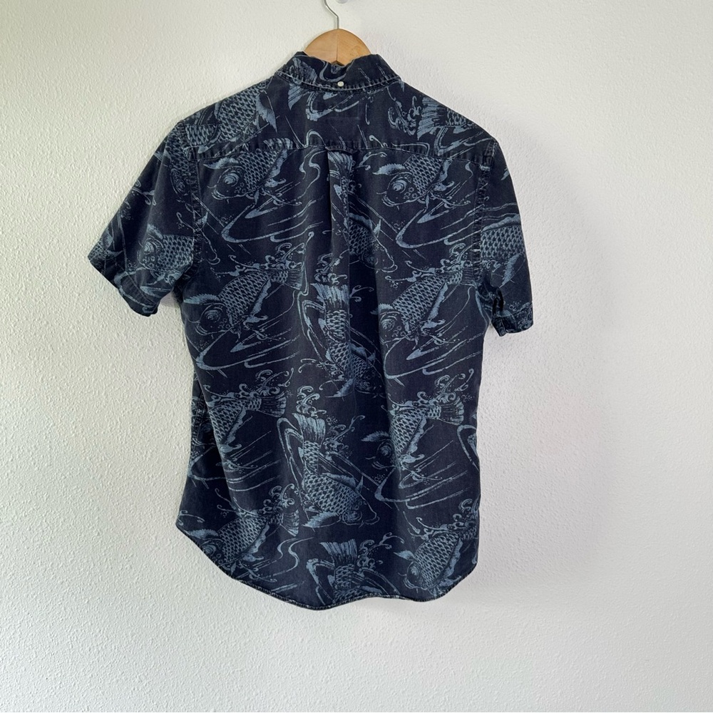 Ralph Lauren Men’s L Blue Koi Fish Short Sleeve Shirt - Picture 5 of 7